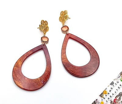 Jeannette-Creatief® - Resin - Red Pink Glitter Crystal Glass Golden Flower - Dames Oorbellen - Oorbellen - Big Earrings - Sieraden