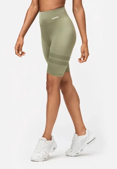 Stronger - Glossy Bike Shorts - Sportshort - Dames - Groen - Maat S