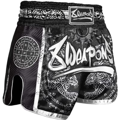8 Weapons Muay Thai Short Carbon Sak Yant Tigers Zwart maat XXL