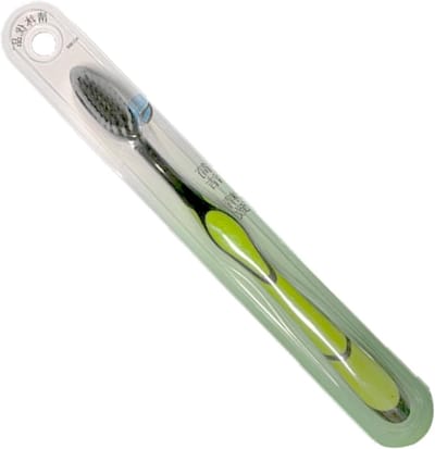 Zachte tandenborstel - Houtskool borstel - Diepe reiniging - Ergonomisch handvat - 19 cm - Willekeurige kleur