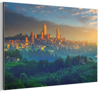 Aluminium schilderij 180x120 cm - Wanddecoratie metaal - Zonsopkomst boven San Gimignano bij Toscane in Italië - Metalen muurdecoratie woonkamer - Decoratie industrieel - Foto op dibond - Industriële accessoires slaapkamer