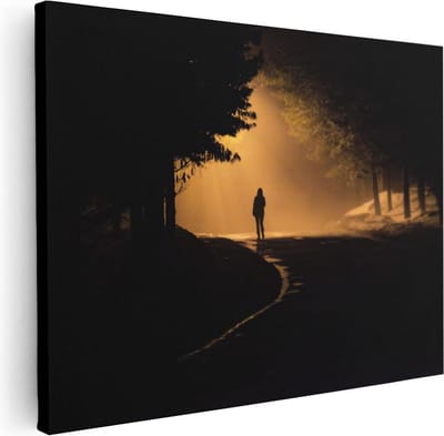 Artaza Canvas Schilderij Silhouet Vrouw - 40x30 cm - Klein - Wanddecoratie Bos - Muurdecoratie Bomen - Kamer Accessoires Woonkamer