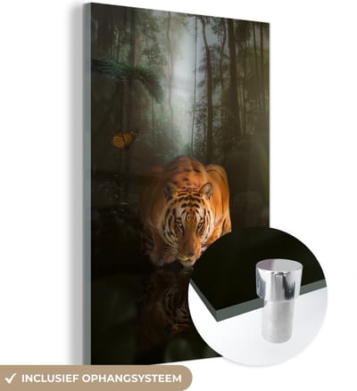 MuchoWow® Glasschilderij 40x60 cm - Schilderij acrylglas - Tijger - Jungle - Water - Vlinder - Foto op glas - Schilderijen