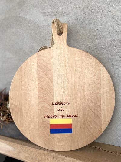 Creaties van Hier - serveerplank - Lekkers uit Noord-Holland - 30 cm - hout