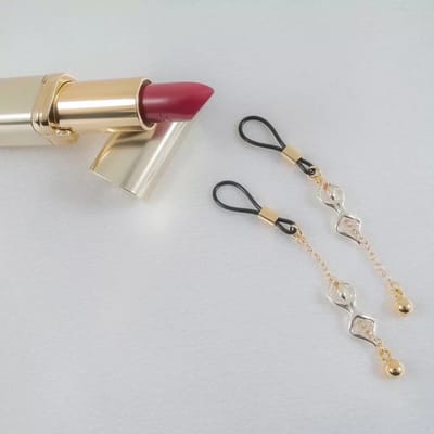 Sylvie Monthulé | Gold Nipple Clamp and Nipple Jewelry | Impatient