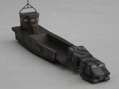 Landingsvaartuig LCVP, met voertuigen