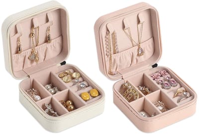Dailygoods- Sieradenkistje mini - Draagbare Reisjuwelendoos - 2 Compartimenten - Voor Ringen/Oorbellen/Kettingen - Afmetingen 10x10x5 cm - Roze/Wit - Juwelendoos