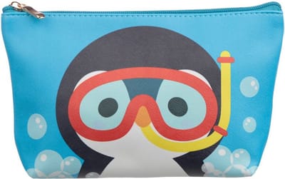 Een praktische toilettas / make-up tas met een leuke afbeelding voor elke gelegenheid. Om altijd bij je te hebben in je tas of in je reistas voor vakantie. Of als etui voor schoolspullen. Een fijn formaat (23x14x6cm) Voor uzelf of als cadeau.