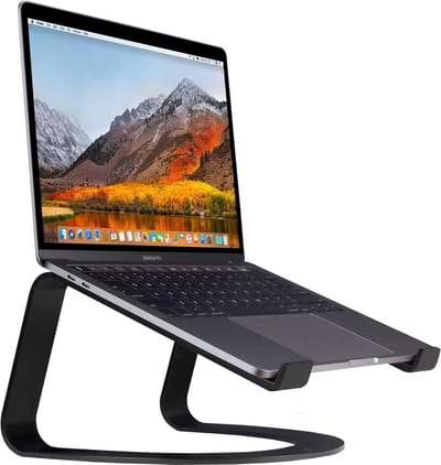 Famanu – laptopstandaard voor laptops en notebooks - verhoogd en geventileerd ontwerp voor betere werkhouding en koeling - stabiele metalen constructie - geschikt voor thuis en kantoor - matzwart