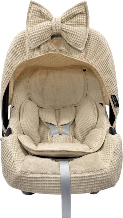 Wazzhappening - Maxi Cosi Cabriofix - i-Size hoes - Bobbie - karamel - zand - wafel - bamboe - voormalig Tinca