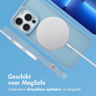 imoshion Hoesje - Geschikt voor iPhone 13 Pro - Color Guard Backcover geschikt voor MagSafe - Lichtblauw