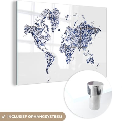 ® Glasschilderij 180x120 cm - Schilderij acrylglas - Wereldkaart - Delfts Blauw - Wit - Foto op glas - Muurdecoratie woonkamer - Wanddecoratie slaapkamer - Schilderijen
