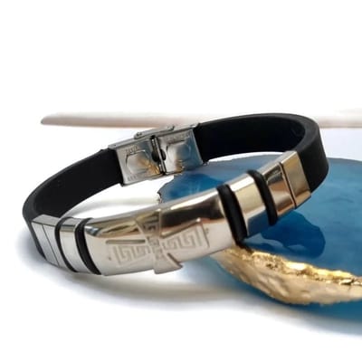 Aramat Jewels | Armbanden | Stoere Siliconen Armband met Stalen Accenten | | | |10mm | Silicone | Volwassenen | Verkleurd niet