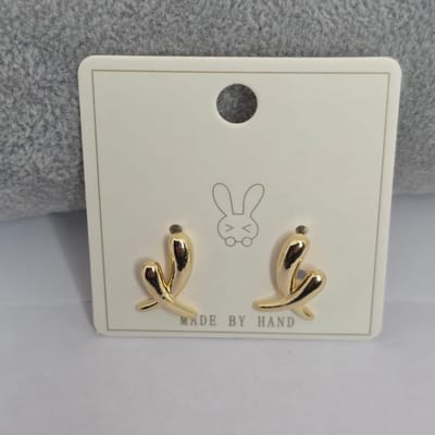 EHH Beauty - goudkleurige oorknopjes- Dames oorbellen- gekruist luxe design- cadeau vrouw kerst