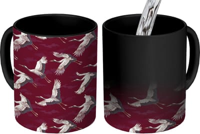 Magische Mok - Foto op Warmte Mokken - Koffiemok - Kraanvogels - Klassiek - Bordeaux - Magic Mok - Beker - 350 ML - Theemok