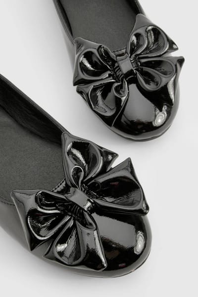 boohoo Dames Patent Bow Rondteen Ballerina | Zwart | Maat: 41
