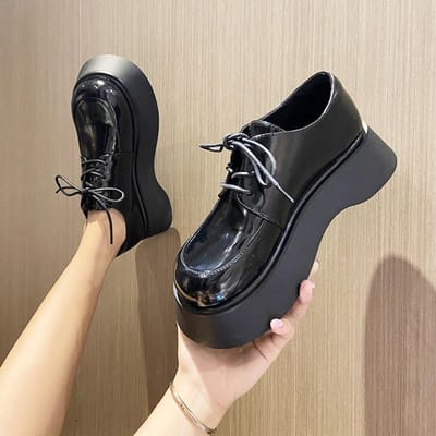 Schoenen met dikke zool en grote teen Kleine leren schoenen Dames Brits taart Derby-schoenen met dikke zool Verhoging Niche Enkele schoenen Retro Grote teen 40 black