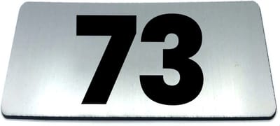 Nummerplaatje 73 - 80 x 50 x 1,6 mm - RVS-look geborsteld - Incl. 3M-tape | Nummerbordje - Deur en kamernummer - brievenbusnummers - Gratis verzending - 5 jaar garantie | Gratis Verzending