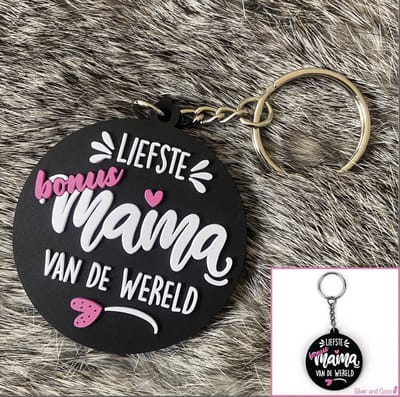 SilverAndCoco® - Moederdag Verjaardag Cadeautje Kind / 2D Sleutelhanger Auto Huis / Key Chain / Sleutel Ring Sleutels - Moeder / Mom / Liefste Bonus Mama