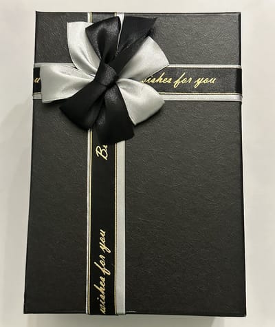 Luxe Cadeaudoos met Lint - 32*21.5*15.5cm - Zwart - Geschenkverpakking - Herbruikbaar