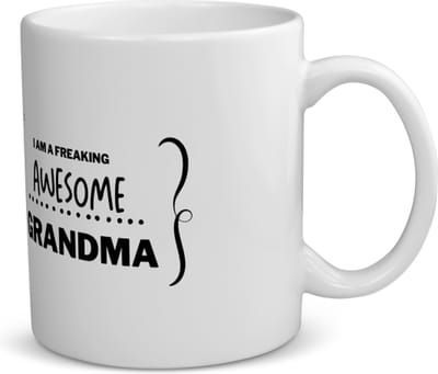 Akyol - i am a freaking awesome grandma koffiemok - theemok - Oma - geweldige oma - liefste oma - verjaardag - cadeau - kado - bedankje - geschenk - 350 ML inhoud