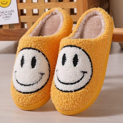 Budino® Smiley Pantoffels - Smiley Sloffen - Pantoffels - Sloffen - Dames en Heren - Geel - Maat 37/38