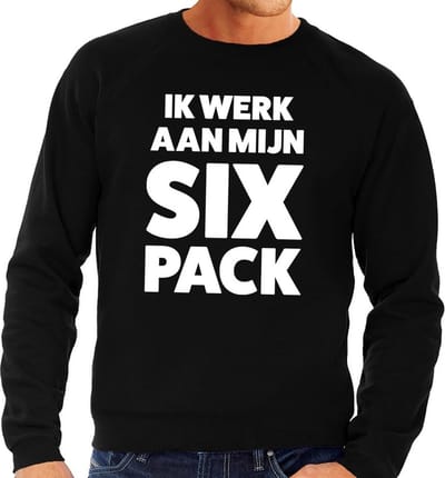 Ik werk aan mijn SIX Pack tekst sweater zwart heren - heren trui Ik werk aan mijn SIX Pack S