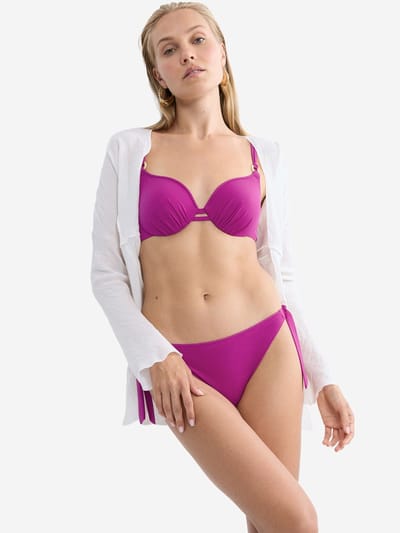 Triumph Tai-Slip Red Label Summer Twist