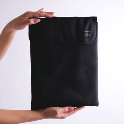 Wilma Jute Laptop Sleeve 15-17'' Katoen Sleeve - Laptop 15-17 inch  - Zwart