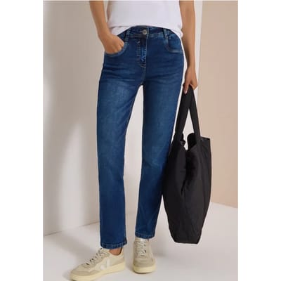 Jeans met High Waist en smalle pijpen in Slim Fit