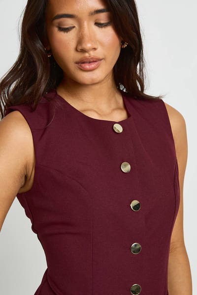 boohoo Dames Gilet Met Knoopdetail En Getailleerde Pasvorm | Wijn | Maat: 36