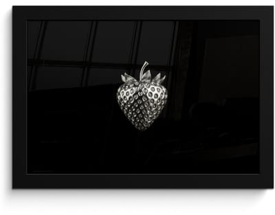 Poster in lijst - Fotolijst 30x20 cm - Posters - Aardbei - Zaadstructuur - Realistisch - Posterlijst zwart - Decoratie - Wanddecoratie woonkamer - Muurdecoratie slaapkamer