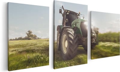 Artaza Canvas Schilderij Drieluik Tractor op het Gras - Trekker - 120x60 - Foto Op Canvas - Canvas Print