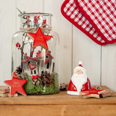 Kerstmanfiguur in rood 13 cm - ideale kerstversiering voor een feestel