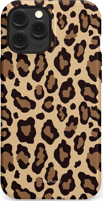 Casetastic hoesje geschikt voor Apple iPhone 12 Pro Max - MagSafe - Dubbellaagse bescherming - Wilde Panter - Fashion Case - Zwart Taupe Crème
