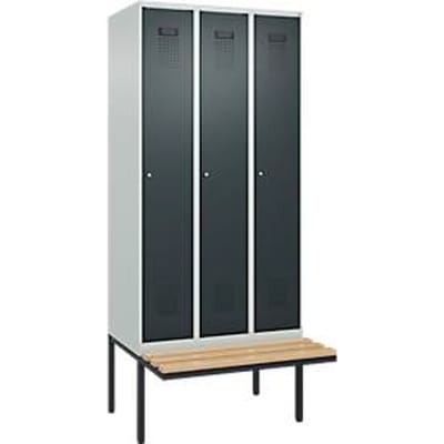 C+P Evolo Plus garderobekast, 3 vakken van elk 300 mm breed, zwevende bank, B 900 x D 815 x H 2120 mm, cilinder, lichtgrijs/antracietgrijs