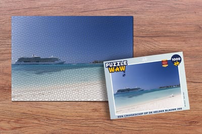 Puzzel Een cruiseschip op de helder blauwe zee - Legpuzzel - Puzzel 1000 stukjes volwassenen