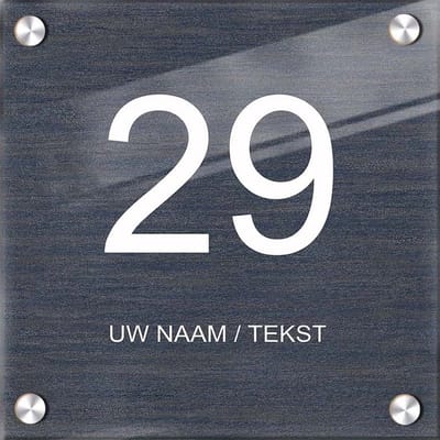 Naambordje voordeur plexiglas 20x20x0,5 cm model 1148 - Huisnummerbordje, naambordjes, naambordje huis, naamplaatjes, huisnummer bord, huisnummer bordje, originele naambordjes voordeur, huisnummerbord met naam, originele huisnummer bord
