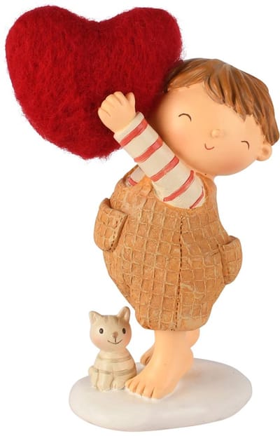 Dekoratief | Jongen staand m/hartje/poesje, rood/bruin, resina, 11x7x21cm | A260430