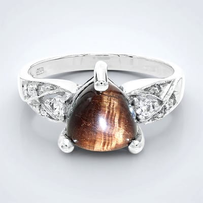 Cavill - Zilveren ring met 1,96 ct Rode Tijgeroog en 0,16 ct Witte Topaas - 925 Sterling Zilver - Elegante Trillant Cabochon Ring