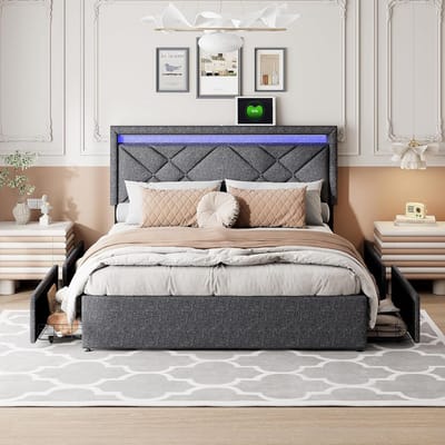 Tweepersoonsbed met opbergruimte en hoofdeinde