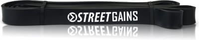 StreetGains® Weerstandsband Medium - Resistance Band 15 tot 30 kg - Zwart - Fitness Elastiek voor Calisthenics, CrossFit, Krachttraining & Pull-Ups