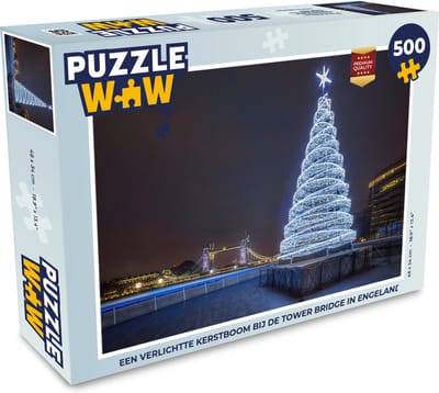 Puzzel Een verlichtte kerstboom bij de Tower Bridge in Engeland - Legpuzzel - Puzzel 500 stukjes - Kerst - Cadeau - Kerstcadeau voor mannen, vrouwen en kinderen