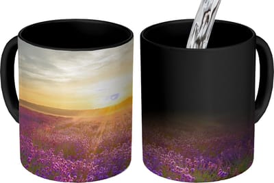 Magische Mok - Foto op Warmte Mokken - Koffiemok - Lavendel - Zonsondergang - Bomen - Paars - Magic Mok - Beker - 350 ML - Theemok