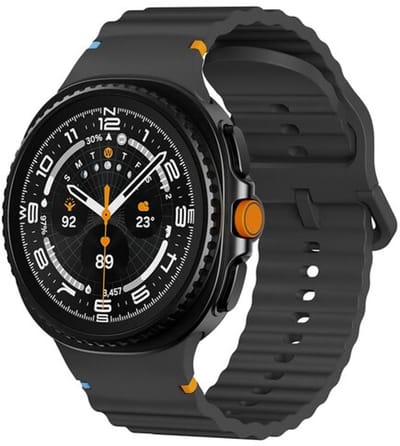 By Qubix - smartwatch bandje - Compatible Samsung bandje - Classic Wave siliconen band - Zwart - Geschikt voor Samsung Galaxy Watch 9 (40/44mm) - Watch 8 (40/44mm) - Watch 8 Classic (46mm)