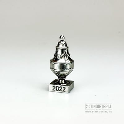 KNVB Beker - 2022 - PSV - Officieel KNVB Product - Luxe verpakking - Uniek miniatuur - Voetbal - Fanartikel