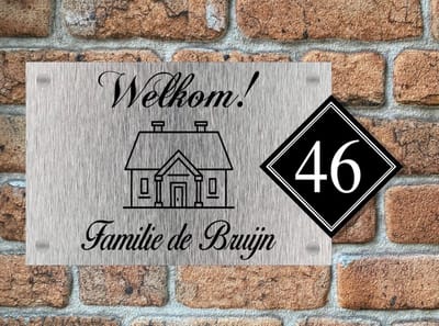 Naambordje / huisnummer voordeur welkom huisje 20x30 met nummer rvs look