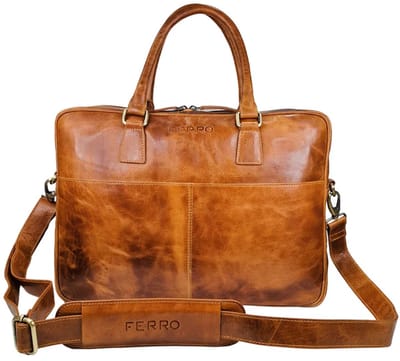 Ferro Laptop tas 15" kleur: Camel - vegetable tan leather - luxe laptoptas met verstelbare schouderriem