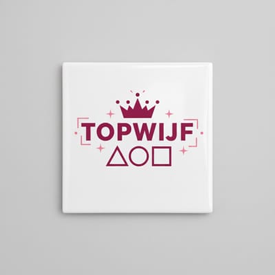 Topwijf Power Decoratieve Tegel – Stoere Vrouwelijke Tekst Wanddecoratie – Keramische Tegel 15 × 15 cm