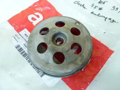 koppelingsklok voor aprilia 125 mojito scooter 1999 - 2001 ap8550351 nieuw